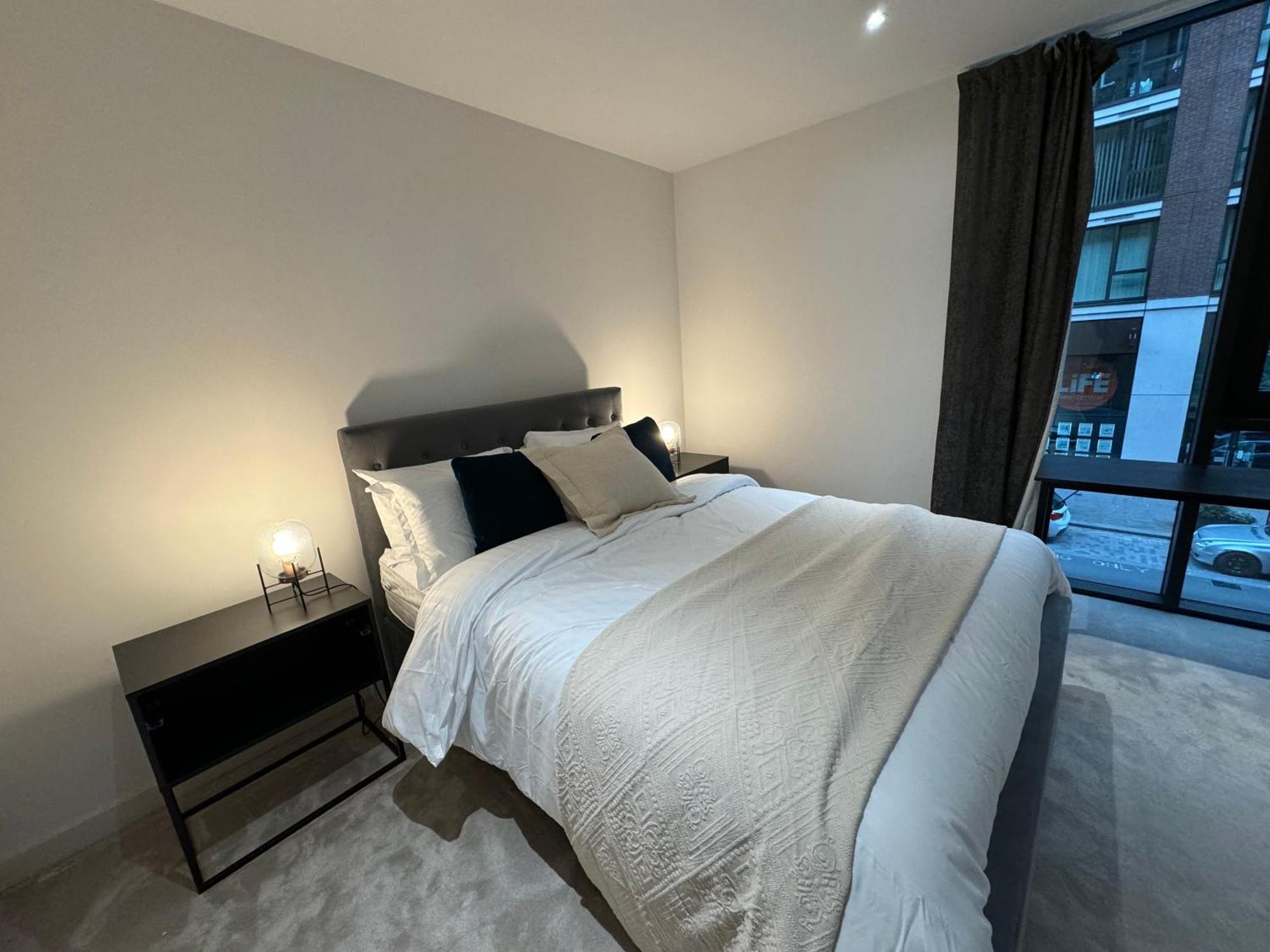 Riverside Suites And Apartments Londra Esterno foto